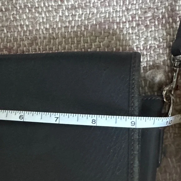 Coach Black Leather Crossbody Bag with Silver-Tone Turnlock - Picture 6 of 7